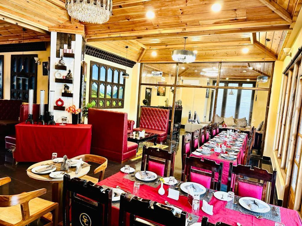 Silver Cloud Hotel Paro Bagian luar foto