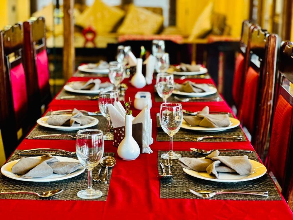Silver Cloud Hotel Paro Bagian luar foto
