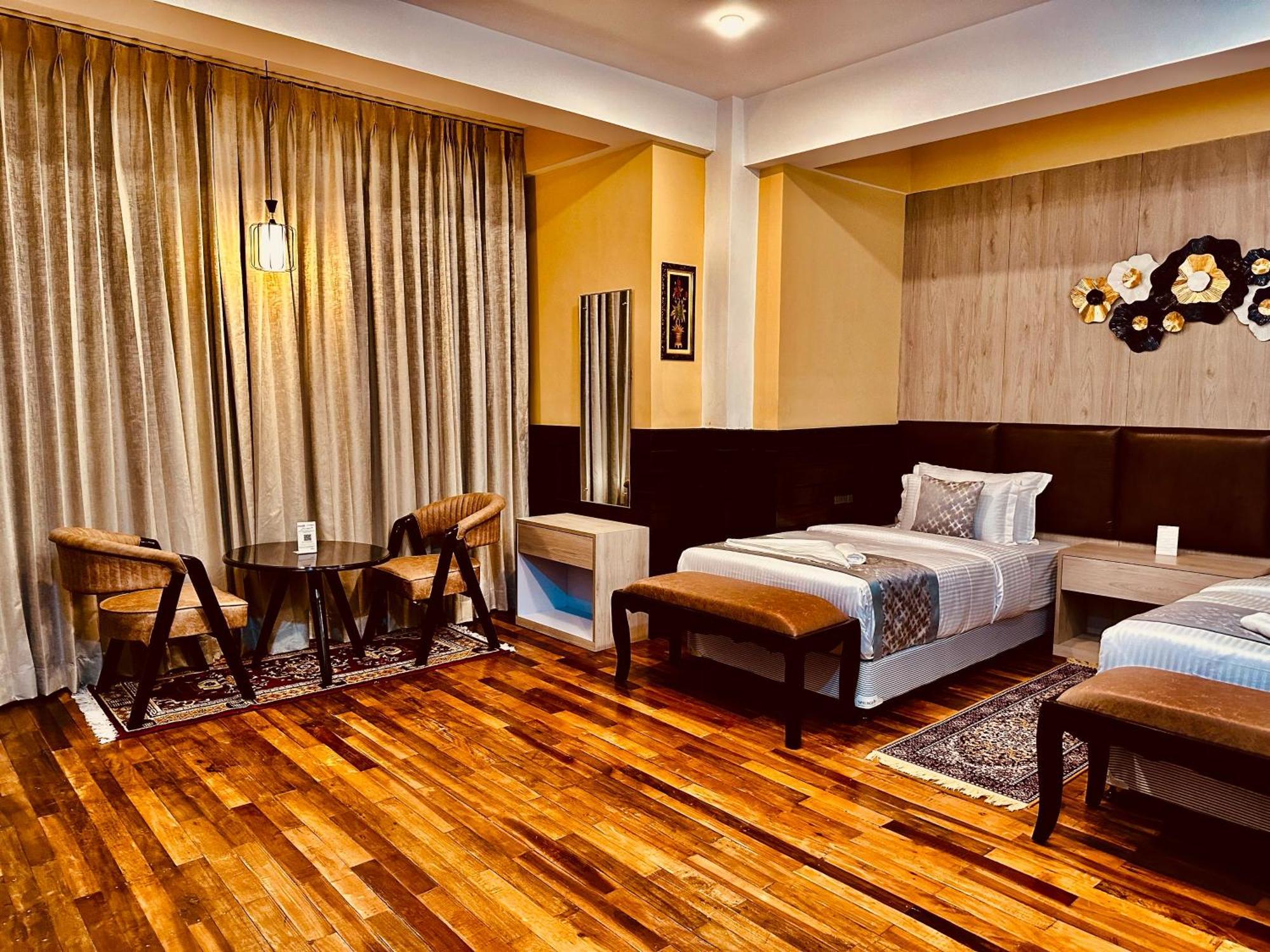 Silver Cloud Hotel Paro Bagian luar foto